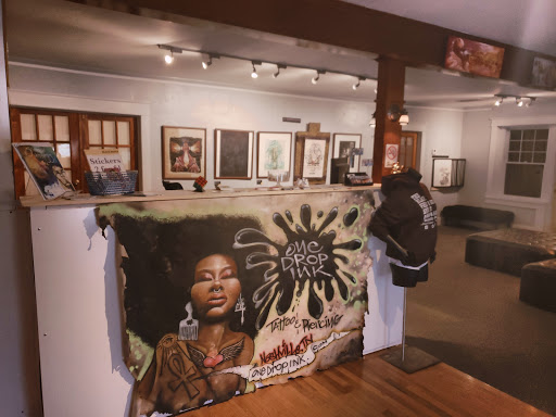 Tattoo Shop «One Drop Ink Tattoo Parlour», reviews and photos, 1106 Ed Temple Blvd, Nashville, TN 37208, USA