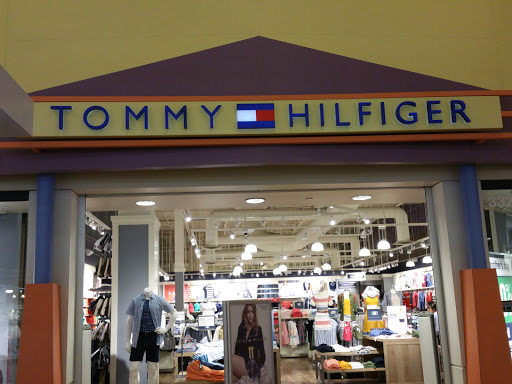 Tommy Hilfiger