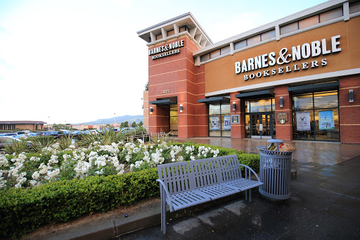 Barnes & Noble image