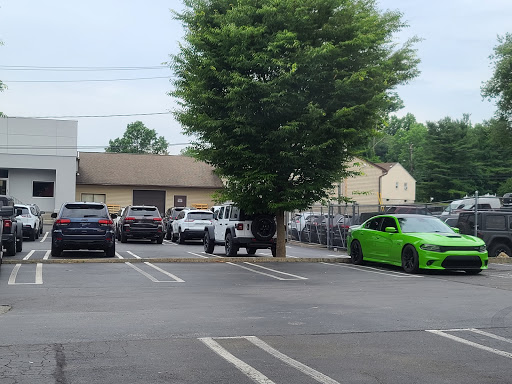 Car Dealer «Milford Auto Group - Jeep Chrysler Dodge RAM», reviews and photos, 1470 Boston Post Rd, Milford, CT 06460, USA