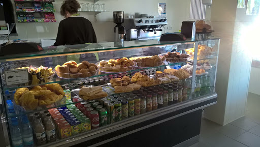 Pastelaria Estudantil no Montemor-o-Novo, Évora