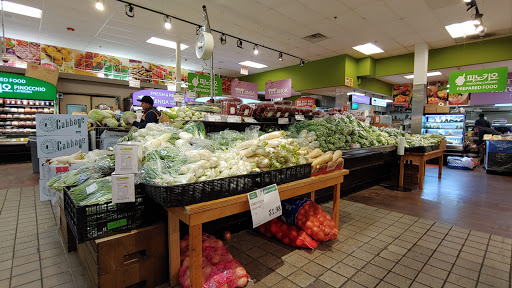 Korean Grocery Store «H Mart», reviews and photos, 371 N Central Ave, Hartsdale, NY 10530, USA