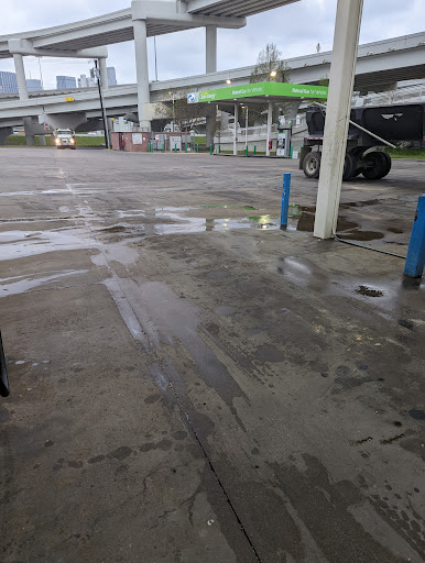 Convenience Store «Fuel City», reviews and photos, 801 S Riverfront Blvd, Dallas, TX 75207, USA