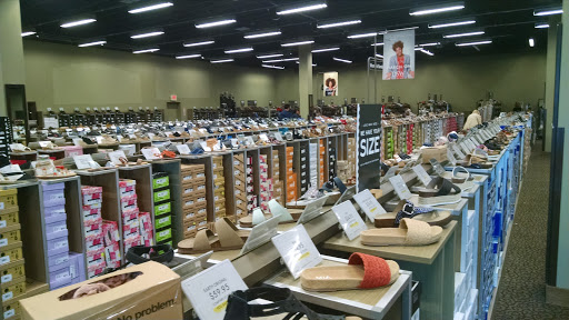 Shoe Store «DSW Designer Shoe Warehouse», reviews and photos, 160 Oakway Rd #300, Eugene, OR 97401, USA