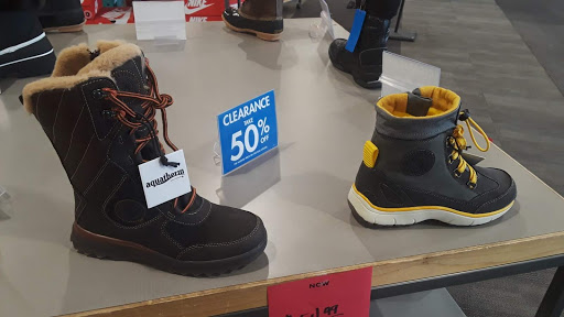 Shoe Store «DSW Designer Shoe Warehouse», reviews and photos, 30777 Gratiot Ave, Roseville, MI 48066, USA