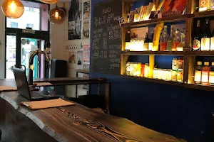 Wood Bar image