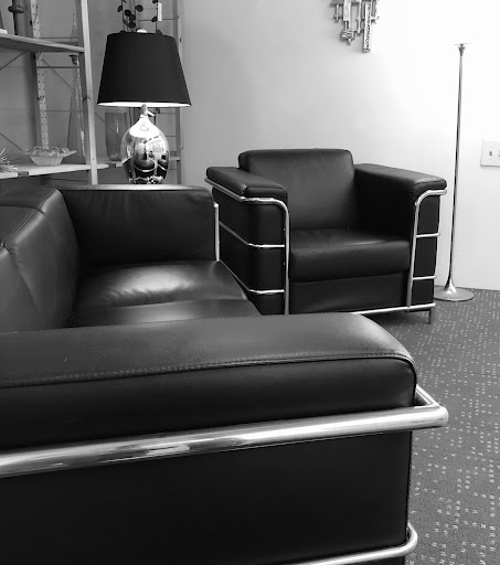 Used Furniture Store «Furniture Lounge», reviews and photos, 11 E University Ave, Champaign, IL 61820, USA