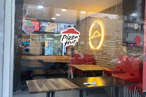 Pizza Hut image