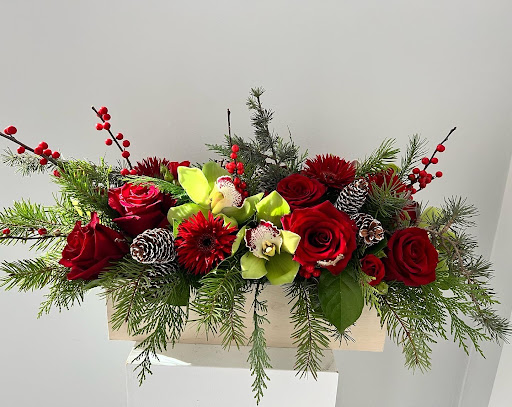 Florist «Fleur De Lis Florists», reviews and photos, 6588 Quinton Ln, Tujunga, CA 91042, USA