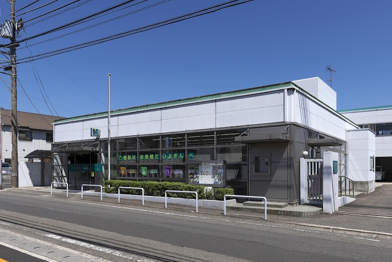 伊予銀行 横河原支店