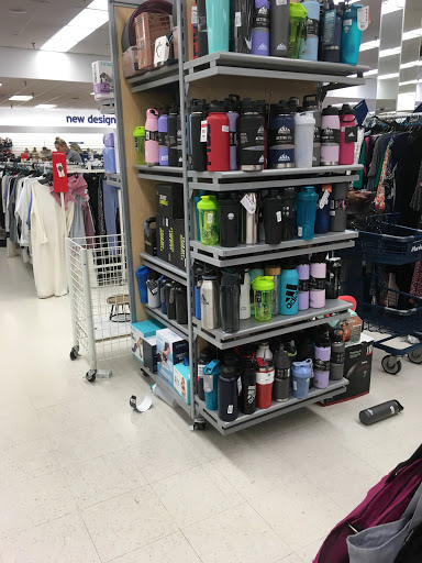 Department Store «Marshalls», reviews and photos, 2458 Brandon Park Cir, Brandon, FL 33511, USA