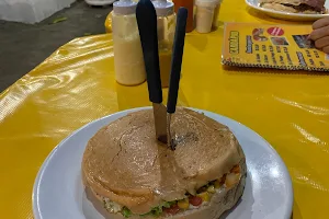 Mindu Burger: Hambúrguer, Batata Frita, Delivery, Manaus AM image