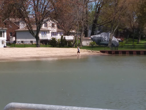 Park «Walter & Mary Burke Park», reviews and photos, 36300 Front St, New Baltimore, MI 48047, USA