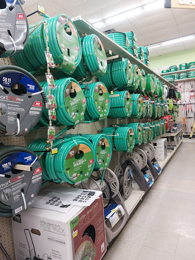 Hardware Store «Westlake Ace Hardware 032», reviews and photos, 2350 S Campbell Ave, Springfield, MO 65807, USA