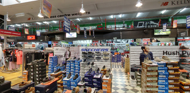 Kellys Supermall - Shoe store