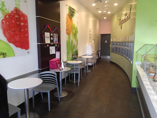 Yogurtland North Hollywood