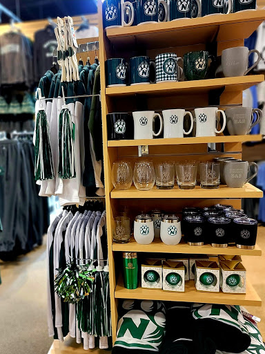 Sportswear Store «Rally House Boardwalk», reviews and photos, 8650 N Boardwalk Ave, Kansas City, MO 64154, USA