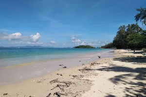 Klong Muang Beach image