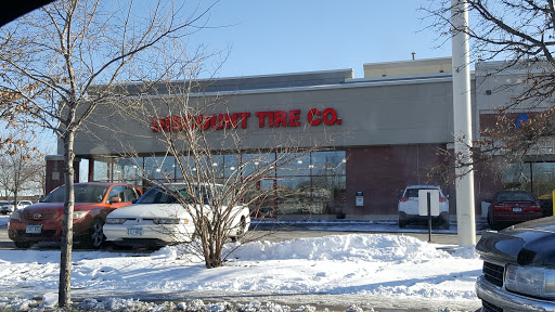 Tire Shop «Discount Tire Store - Saint Paul, MN», reviews and photos, 1350 University Ave W, St Paul, MN 55104, USA