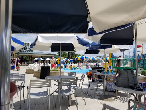 Public Swimming Pool «Frances Meadows Aquatic Center», reviews and photos, 1545 Community Way, Gainesville, GA 30501, USA