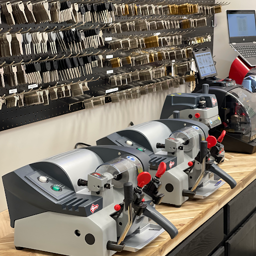 Locksmith «24/7 Mobile Locksmith Lexington, KY», reviews and photos, 2414 Lake Park Rd #2106, Lexington, KY 40502, USA