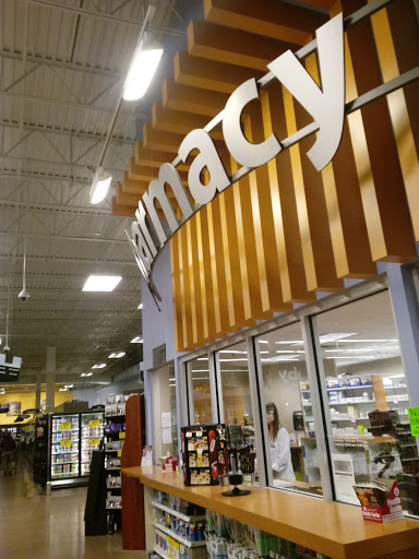 Grocery Store «Kroger», reviews and photos, 108 W Highland Rd, Howell, MI 48843, USA