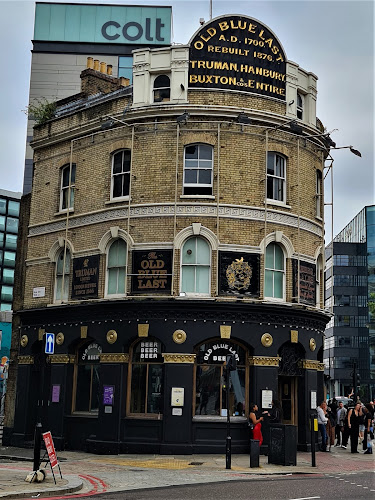 The Old Blue Last - Pub