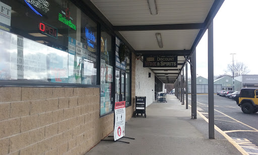 Avallone Discount Wine and Spirits, 67 Newtown Rd # 30, Danbury, CT 06810, USA, 