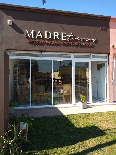 MADRE Tierra, Almacén Natural / Vinoteca Boutique.