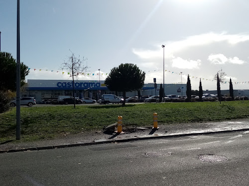 Castorama Charging Station à Niort