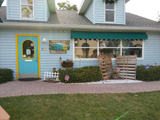 Art Gallery «Sandy Bottom Boutique», reviews and photos, 716 Broadway, Dunedin, FL 34698, USA