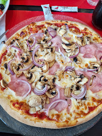 Pizza du Pizzeria O'La Pizza à Esbly - n°2