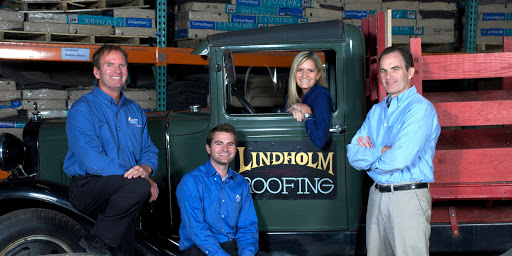 Roofing Contractor «Lindholm Roofing», reviews and photos, 3588 N Milwaukee Ave, Chicago, IL 60641, USA