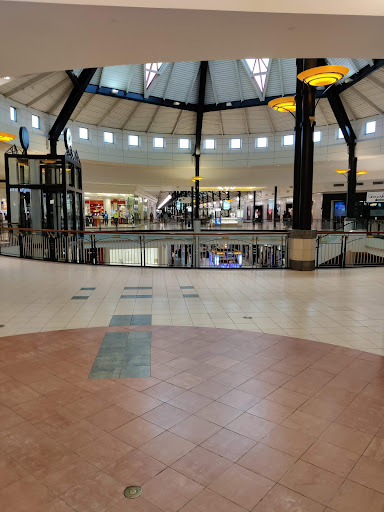 Shopping Mall «Dulles Town Center», reviews and photos, 21100 Dulles Town Cir, Sterling, VA 20166, USA