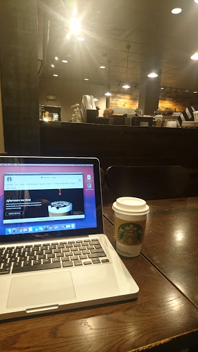 Coffee Shop «Starbucks», reviews and photos, 40 W Park Pl, Morristown, NJ 07960, USA