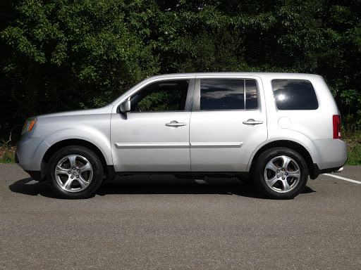 Used Car Dealer «Auto Mart Truck & Car Sales», reviews and photos, 53 S Main St, Derry, NH 03038, USA