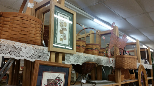 Consignments Unlimited, 4686 US-209, Elizabethville, PA 17023, USA, 