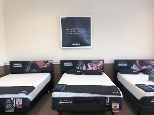 Mattress Store «Mattress Warehouse of Forked River», reviews and photos, 306 N Main St, Lanoka Harbor, NJ 08734, USA