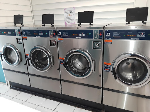 Laundromat «Waters Coin Laundry», reviews and photos, 7302 W Waters Ave, Tampa, FL 33634, USA