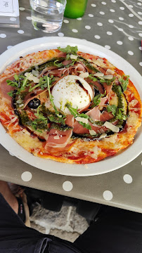 Pizza du Pizzeria La Bonne Pâte à La Rochelle - n°17