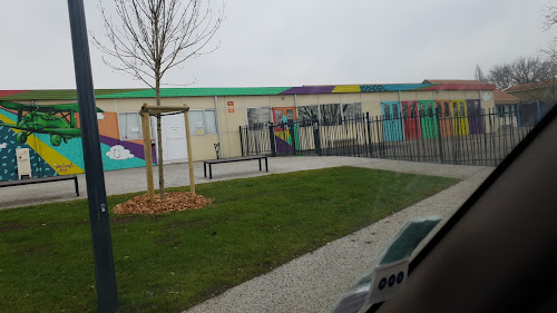 École primaire Groupe Scolaire Saint Exupéry Saint-Rémy-en-Rollat