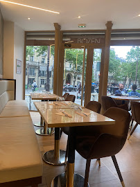Atmosphère du Restaurant de sushis Bozen Voltaire à Paris - n°2