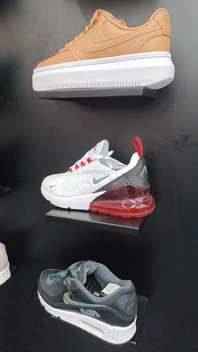 Shoe Store «WSS», reviews and photos, 3000 W Century Blvd, Inglewood, CA 90303, USA