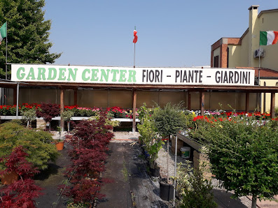 Garden Center Di Magotti Giuseppe E C. Snc Via Cantone, 10, 46030 Cantone MN, Italia