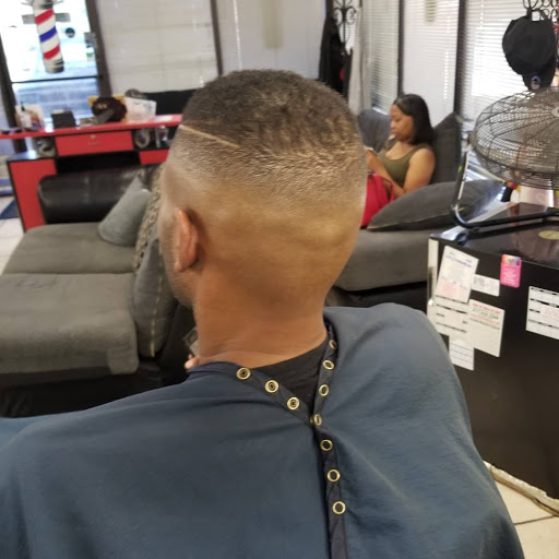 Barber Shop «Royal Kutz Barber Shop», reviews and photos, 1244 N Belt Line Rd, Irving, TX 75061, USA