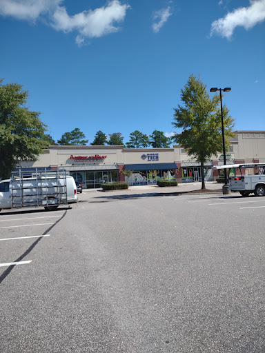 Shopping Mall «Plantation Point Shopping Center», reviews and photos, 6461 Plantation Center Dr, Raleigh, NC 27616, USA