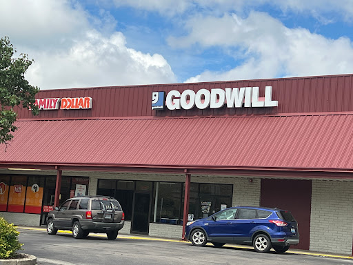 Thrift Store «Bellevue Goodwill Store», reviews and photos