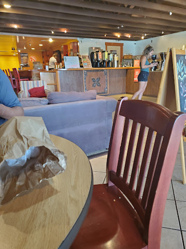 Coffee Shop «Front Porch Cafe», reviews and photos, 300 US-64, Manteo, NC 27954, USA