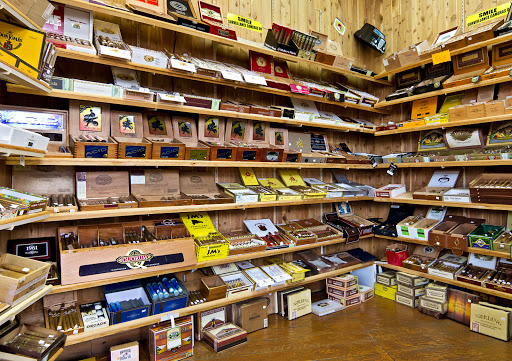 Liquor Store «Store 59 BP Liquor and Wine», reviews and photos, 8100 Hall Rd, Utica, MI 48317, USA