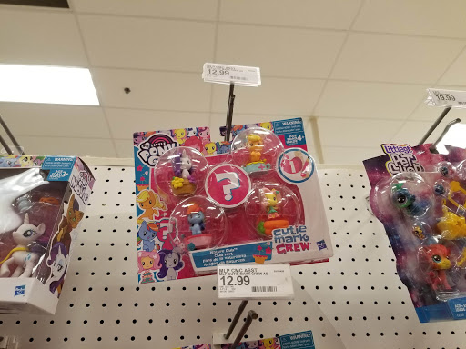 Department Store «Target», reviews and photos, 91 Taunton St, Plainville, MA 02762, USA